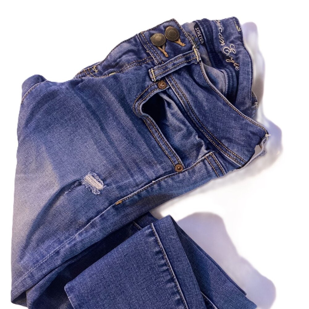 AE SKINNY High-Rise Double Button Jeans sz 2